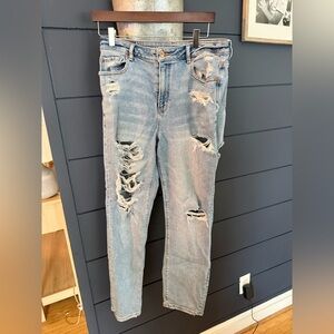american eagle mom jeans heavy distress 10